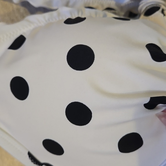 NWT Victoria's Secret Black/White Bow Tie Front Polka Dot Push-Up Tie Bikini Top - Picture 3 of 10